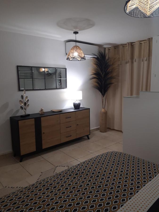 La Romarine - Chambre Pampa Le Gosier  Buitenkant foto
